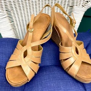 Aresoles Sassy Plush Wedge Sandals
